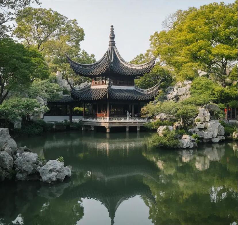 铅山县残缺餐饮有限公司